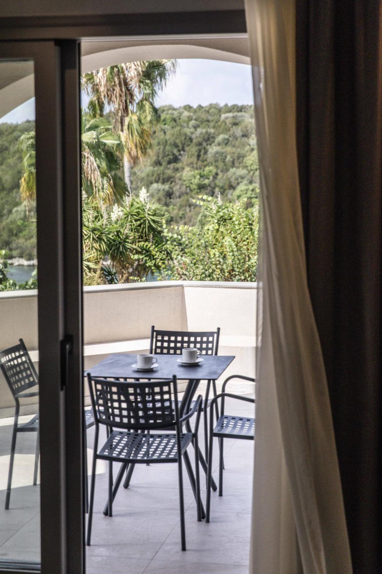 Movenpick Resort Agios Nikolaos Sivota Exterior photo